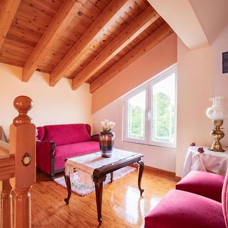 Neromilos Harmony - Roussis Residence Extérieur photo
